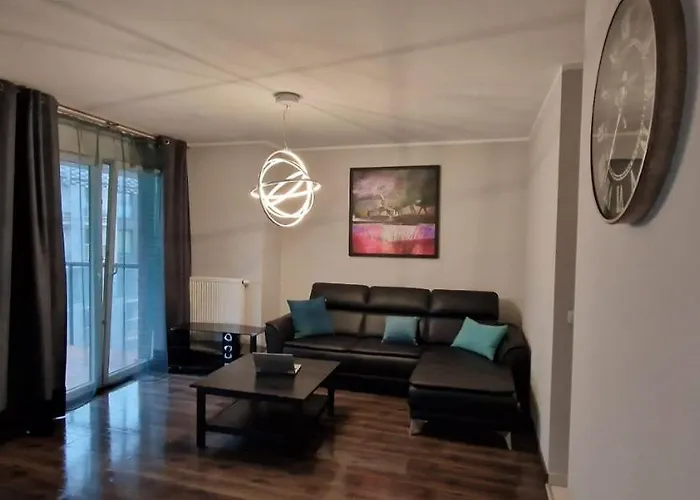 Atal Towers Prywatny * Breslavia