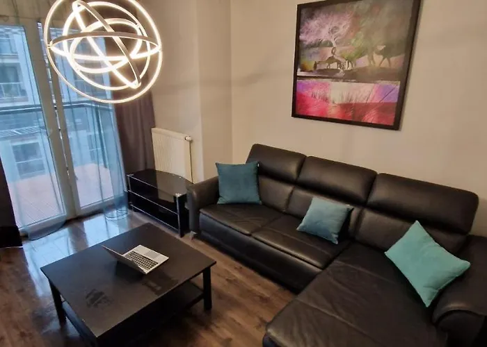 Atal Towers Prywatny * Breslavia